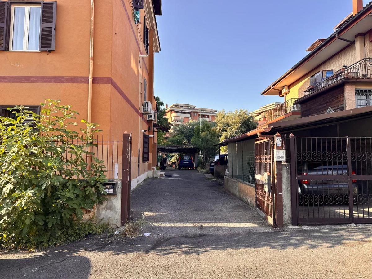 Gemelli-San Pietro-Trastevere-Casa Con Posto Auto Рим Екстер'єр фото